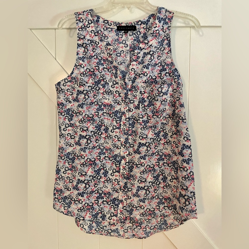 ☀️3/$10☀️Sanctuary sleeveless blouse
